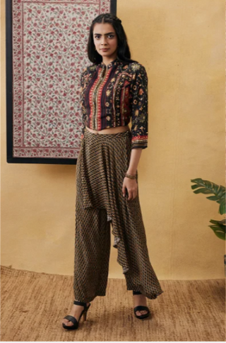 Zahra Embroidered Top With Drape Pants