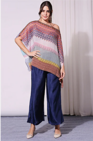 Geometrical Printed Sequin Top Paired With Pants